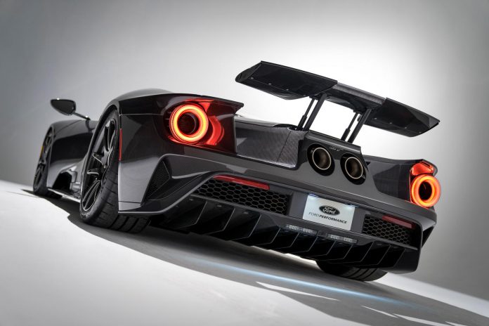 Liquid Carbon Ford GT Rear