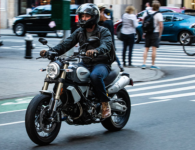 The Best Warm Weather Motorcycle Gear for the 2019 Season