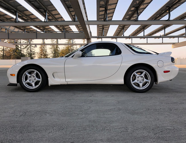 This Pristine Mazda RX-7 Can Be Yours For Under $30,000